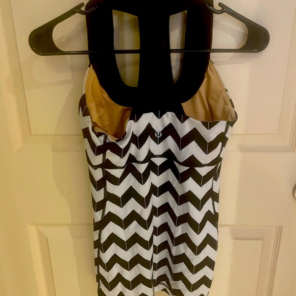 Lululemon tank top - Picture 2 of 4